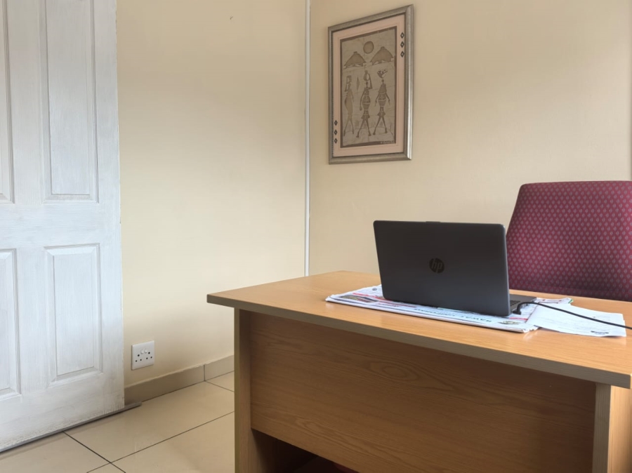 Commercial Property for Sale in Vincent Eastern Cape